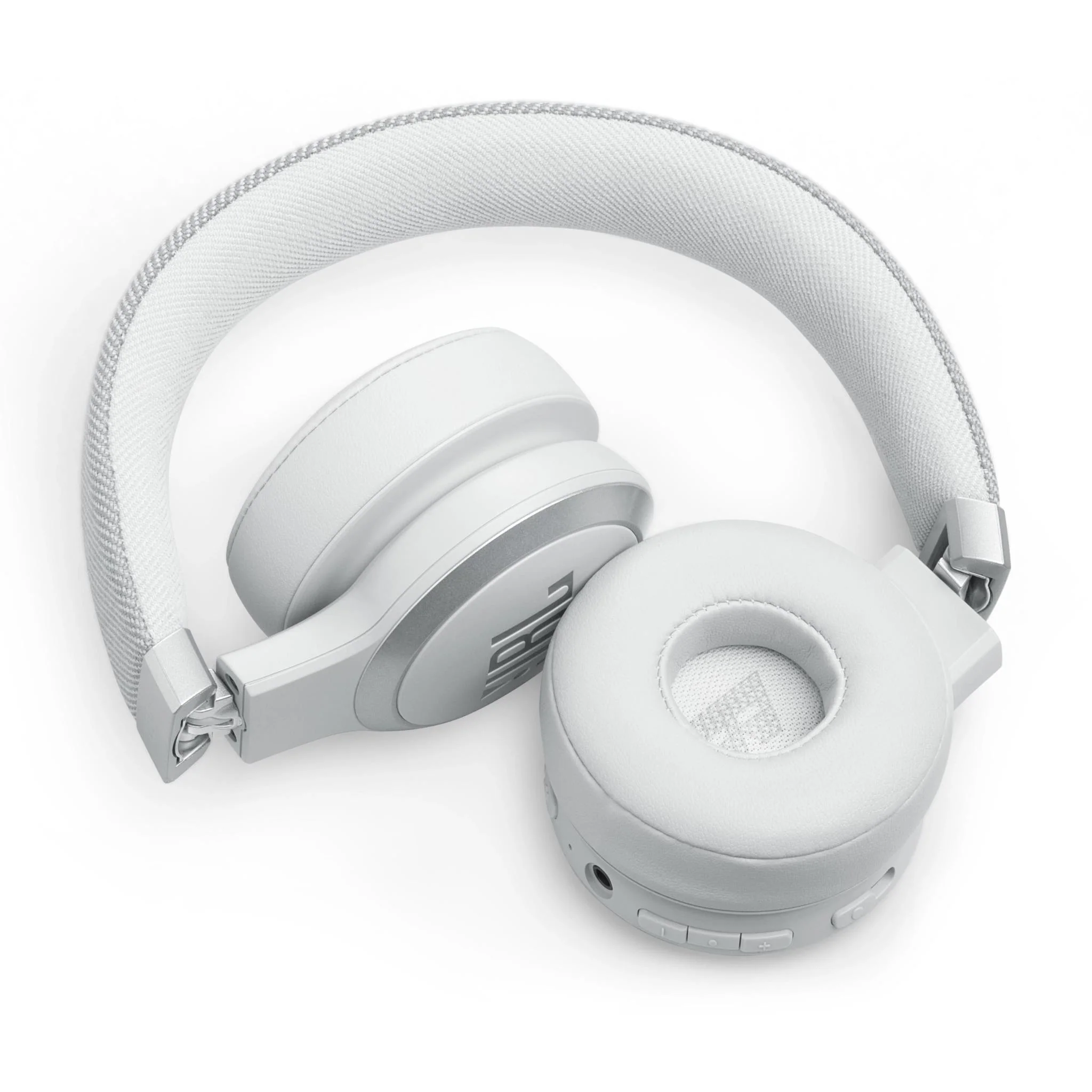 سماعات أذن لاسلكية JBL Live 670NC باللون الأبيض